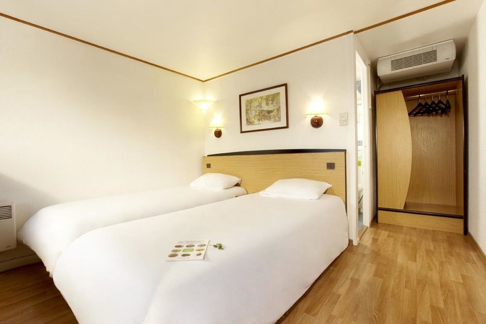 Campanile Hotel Beauvais Ngoại thất bức ảnh